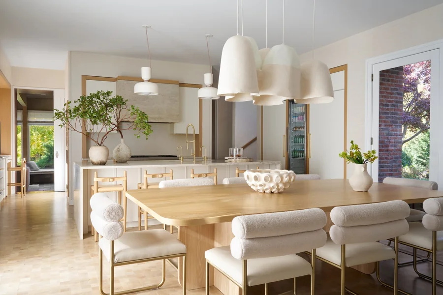 Dining Table Centerpiece Ideas That Impress Guests Easily
