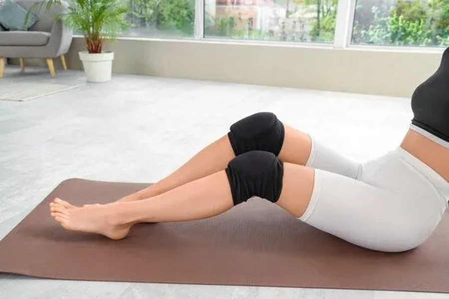 Knee Cap for Women: How It Can Help with Knee Pain and Moving Around